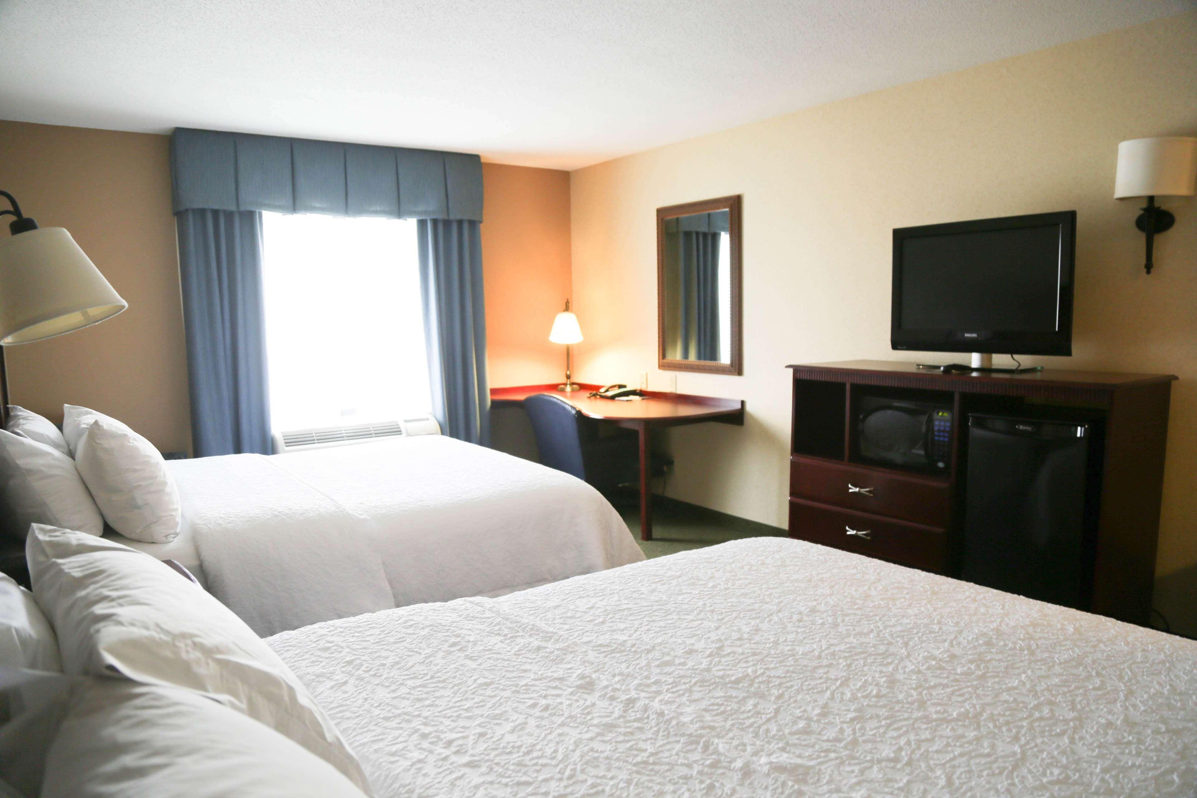 Hampton Inn Morehead Exteriör bild